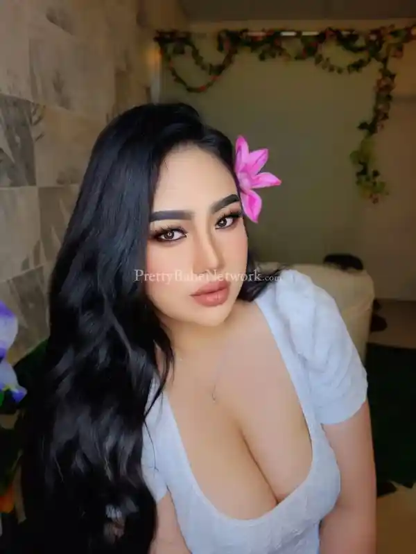 Reem Cubby Thai Lady, Who Squirts a Lot